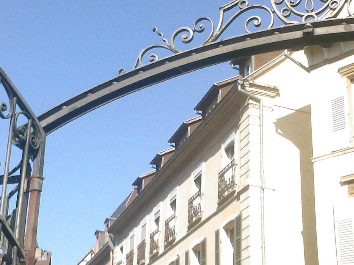Apartamento Aux Bijoux De Colmar - Le Saphir - 1 Parking Gratuit Exterior foto